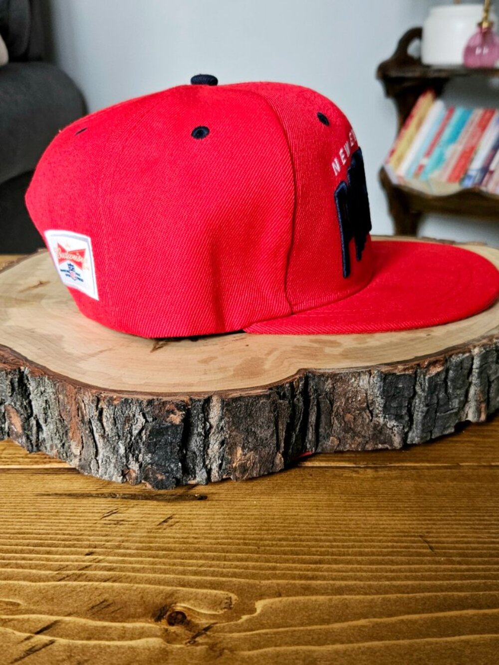 Vintage New England Patriots x Budweiser NFL Snapback – Red/Navy Adjustable Hat - Picture 5 of 13